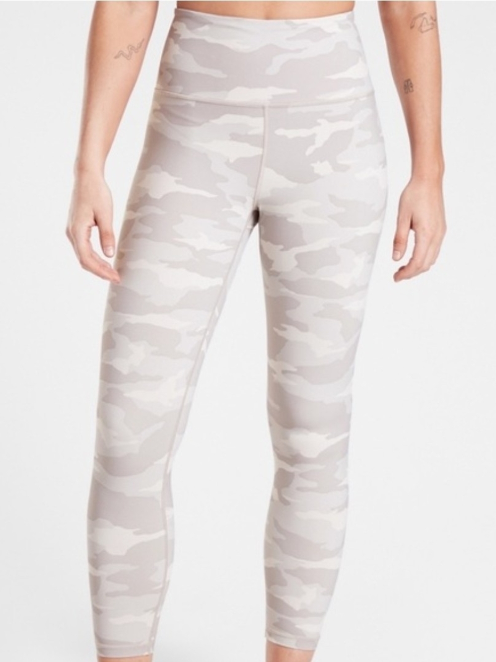Athleta Elation Light Camo 7/8 Length Leggings